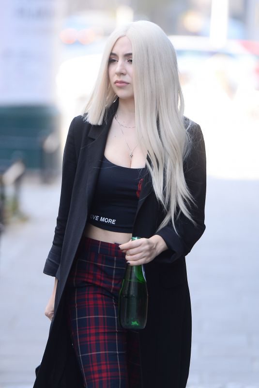 AVA MAX Leaves Good Morning TVN in Warsaw 10/18/2018