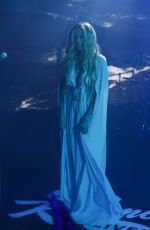 AVRIL LAVIGNE Performs at Jmmy Kimmel Live 09/26/2018