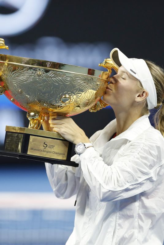 CAROLINE WOZNIACKI Wins China Open Tennis Tournament in Beijing 07/10/2018