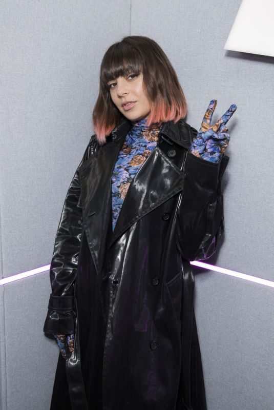 CHARLI XCX at Kiss FM Studio in London 10/11/2018