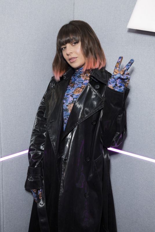 CHARLI XCX at Kiss FM Studio in London 10/11/2018