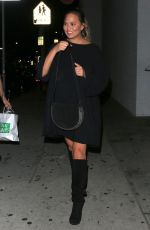 CHRISSY TEIGEN Leaves Jon & Vinny