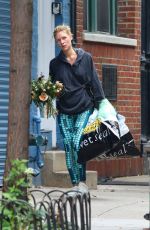 CLAIRE DANES Out Shopping in New York 10/01/2018