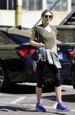 ELIZABETH OLSEN Leaves a Gym in Los Angeles 10/11/2018
