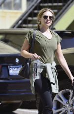 ELIZABETH OLSEN Leaves a Gym in Los Angeles 10/11/2018