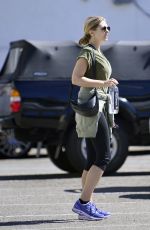 ELIZABETH OLSEN Leaves a Gym in Los Angeles 10/11/2018