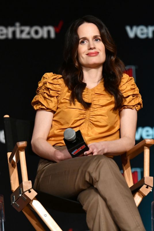 ELIZABETH REASER at Netflix & Chills Panel at New York Comic-con 10/05/2018