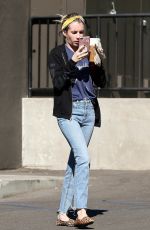 EMMA ROBERTS Leaves Starbucks in Los Feliz 10/18/2018