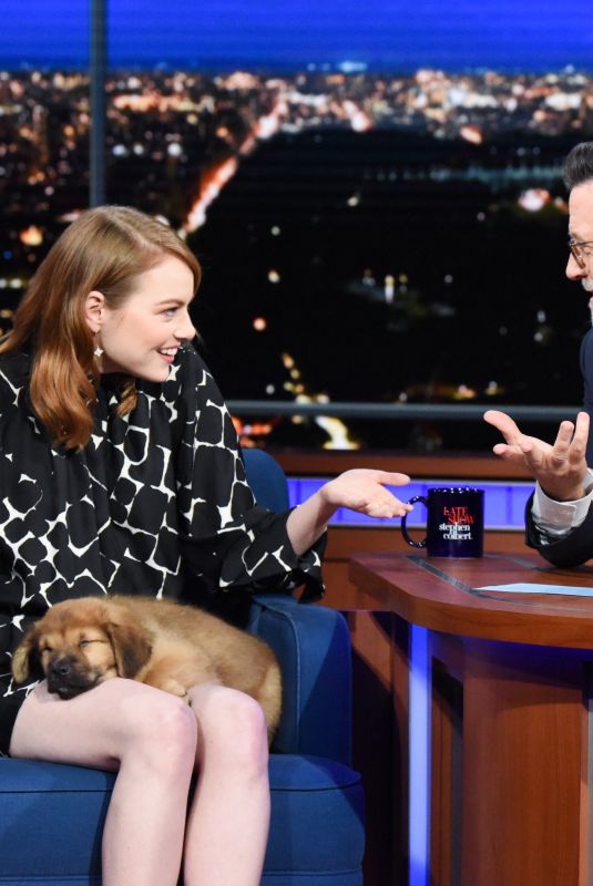 EMMA STONE at Late Show with Stephen Colbert 09/24/2018