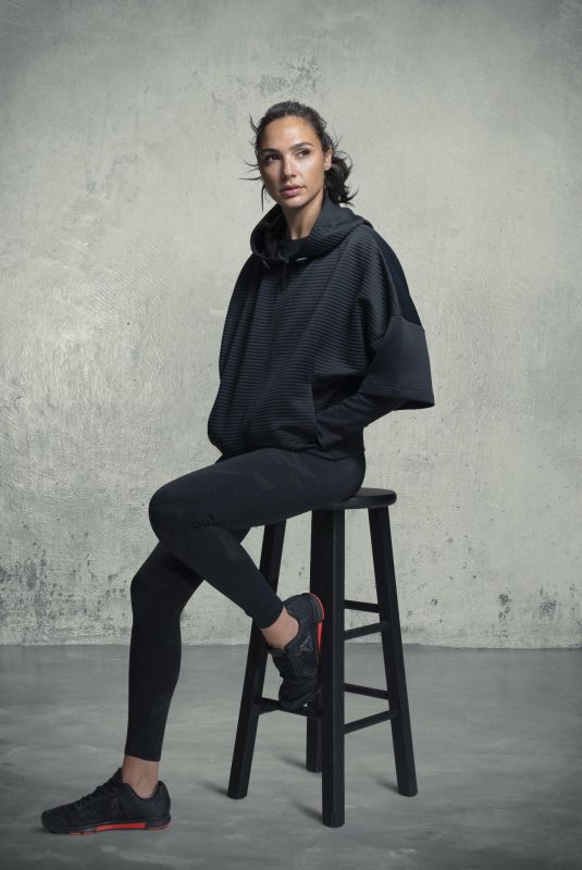 GAL GADOT for Reebok’s Thermowarm 2018 Collection – HawtCelebs