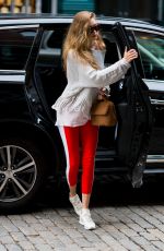 GIGI HADID Arrives at Taylor Swift Apartment in New York 10/04/2018