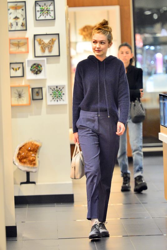 GIGI HADID Out Shopping in New York 10/08/2018