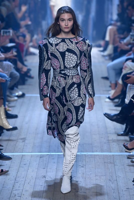 GRACE ELIZABETH at Isabel Marant Runway Show at Paris Fashion Week 09/27/2018