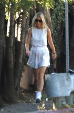 GWYNETH PALTROW Out and About in Santa Monica 10/20/2018