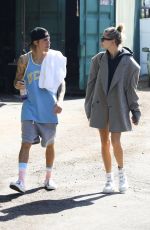 HAILEY BALDWIN and Justin Bieber Out for Lunch in Studio City 10/23/2018