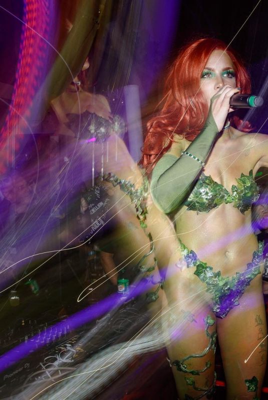 HALSEY at Gotham City Halloween Party in Los Angeles 10/27/2018