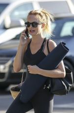 HEATHER GRAHAM Heading to Yoga Class in Los Angeles 10/17/2018