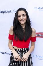 INDIANA MASSARA at T.J. Martell Foundation Hosts 9th Annual LA Family Day 10/07/2018