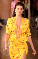 ISABELI FONTANA at Altuzarra Runway Show at Paris Fashion Week 09/29/2018