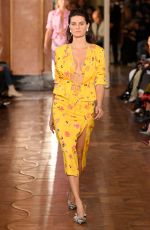 ISABELI FONTANA at Altuzarra Runway Show at Paris Fashion Week 09/29/2018