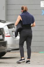 JENNIFER GARNER Leaves a Gym in Los Angeles 10/23/2018