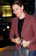 JENNIFER GARNER Out and About in New York 10/24/2018