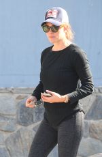 JENNIFER GARNER Out for Coffee in Brentwood 10/27/2018