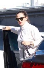JENNIFER GARNER Out in Brentwood 10/26/2018