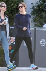 JENNIFER GARNER Out in Santa Monica 10/08/2018