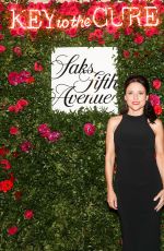 JULIA LOUIS-DREYFUS at 20th Anniversary of Key to the Cure in New York 10/18/2018