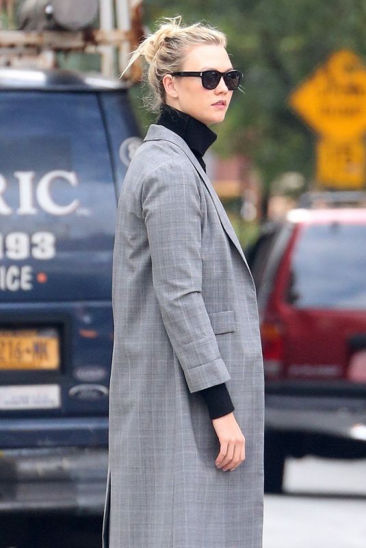 KARLIE KLOSS Out in New York 10/01/2018