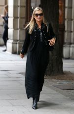 KATE and LILA MOSS Out and About in London 10/11/2018