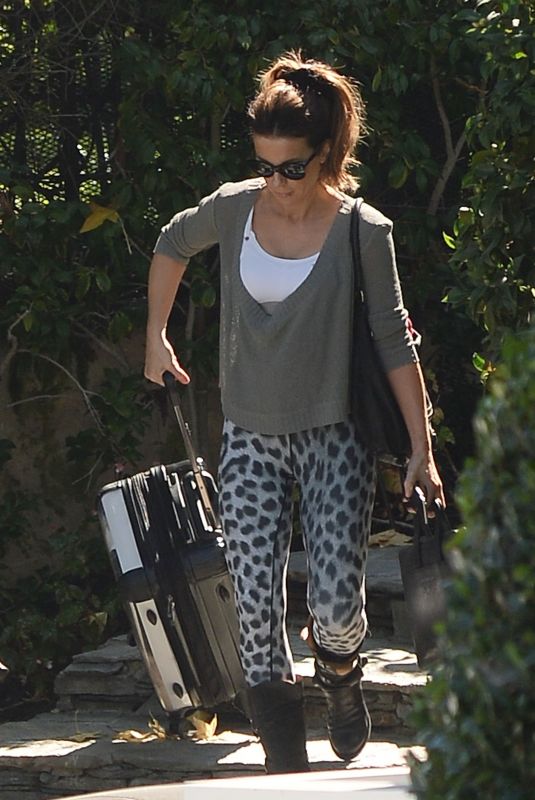 KATE BECKINSALE Out and About in Los Angeles 10/23/2018