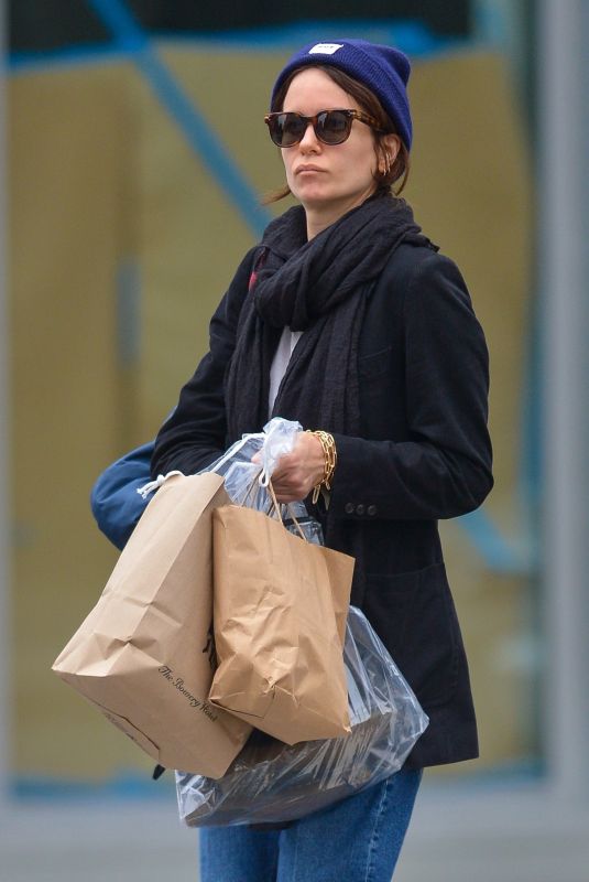 KATHERINE WATERSTON Out Shopping in New York 10/08/2018