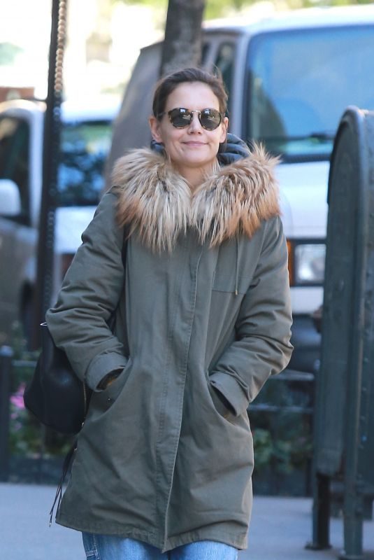 KATIE HOLMES Out in New York 10/25/2018