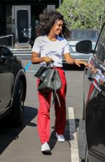 KELLY ROWLAND at XIV Karats Jewelry Store in Beverly Hills 10/06/2018