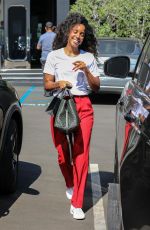 KELLY ROWLAND at XIV Karats Jewelry Store in Beverly Hills 10/06/2018