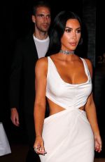 KIM KARDASHIAN Leaves Tiffany Blue Book Collection in New York 10/09/2018