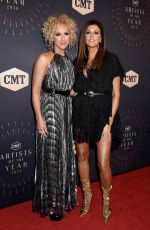 KIMBERLY SCHLAPMAN at CMT Artists of the Year 2018 in Nashville 10/17/2018