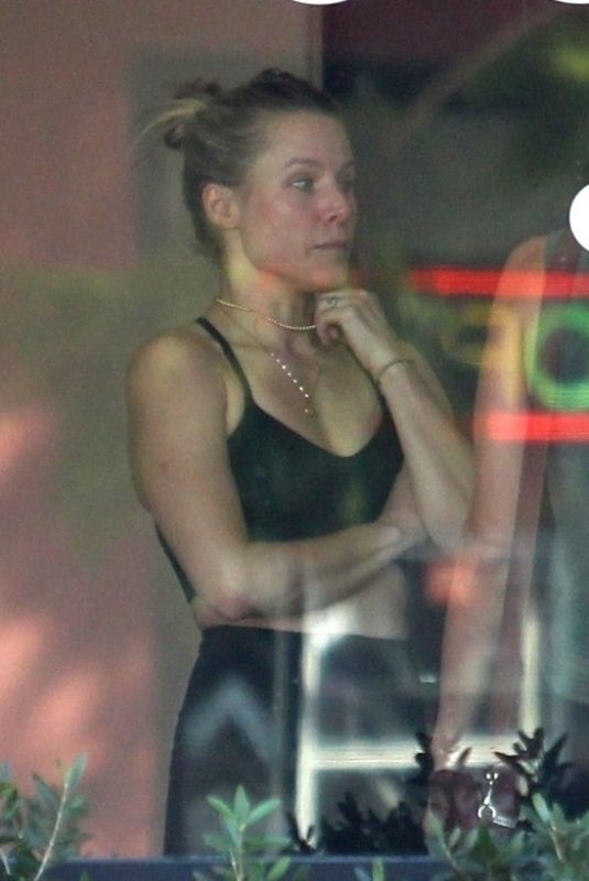 KRISTEN BELLE Leaves Pilates Class in Los Angeles 10/19/2018