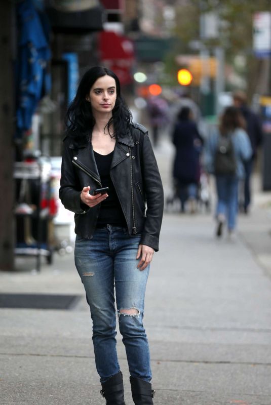 KRYSTEN RITTER on the Set of Jessica Jones in New York 10/17/2018