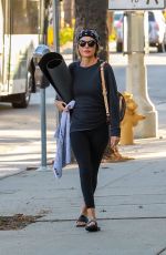 LISA RINNA Heading to Yoga Class in Studio City 10/15/2018