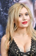 LOLA TASH at Venom Premiere in Los Angeles 10/01/2018