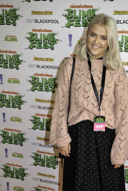 LUCY FALLON at Slimefest at Blackpool Pleasure Beach 10/20/2018
