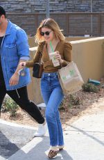 LUCY HALE Leaves Kreation Organic Juicery in Los Angeles 10/10/2018