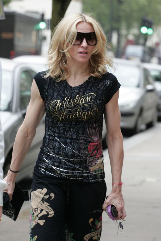 MADONNA Leaves a Gym in London 10/04/2018