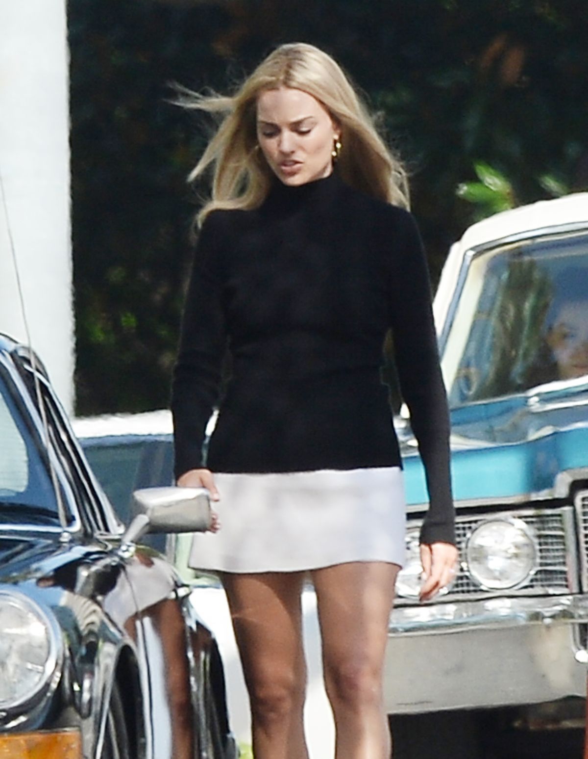 MARGOT ROBBIE at Once Upon a Time Set in Hollywood 10/15/2018 - HawtCelebs
