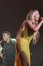 MARIAH CAREY Performs at World Blockchain Festival in Tokyo 10/13/2018