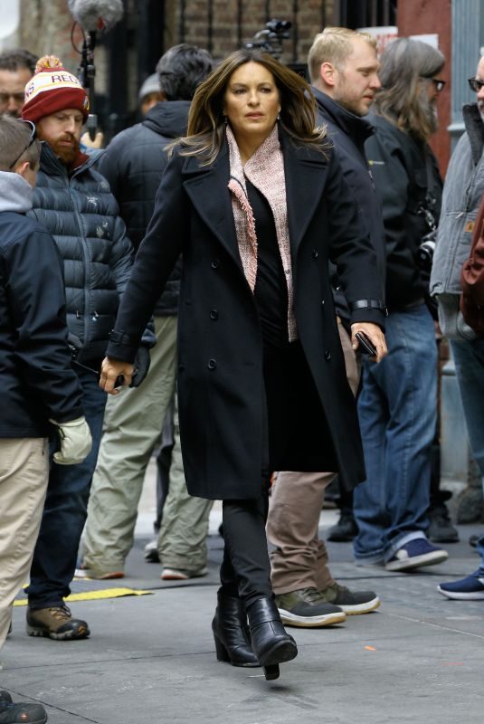 MARISKA HARGITAY on the Set of Law & Order: Special Victims Unit in Park Avenue 10/22/2018