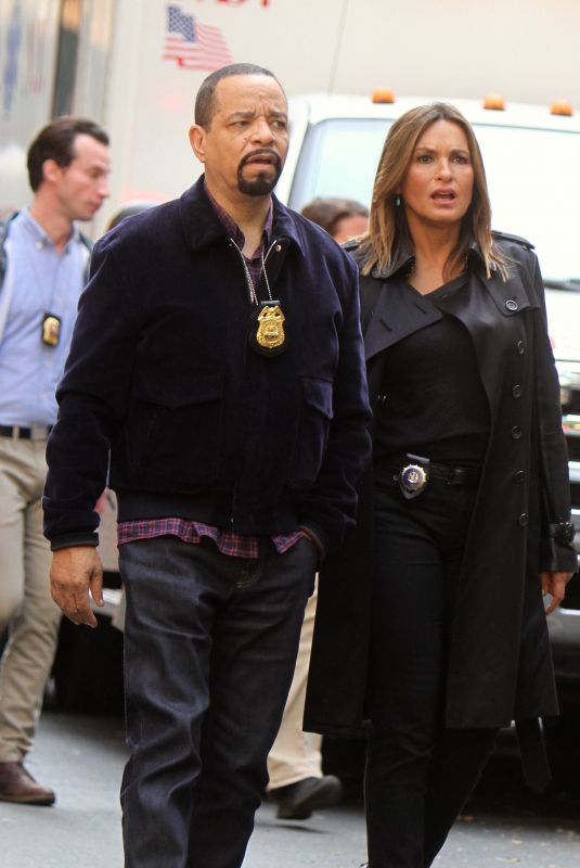 MARISKA HARGITAY on the Set of Law & Order: SVU in New York 10/04/2018